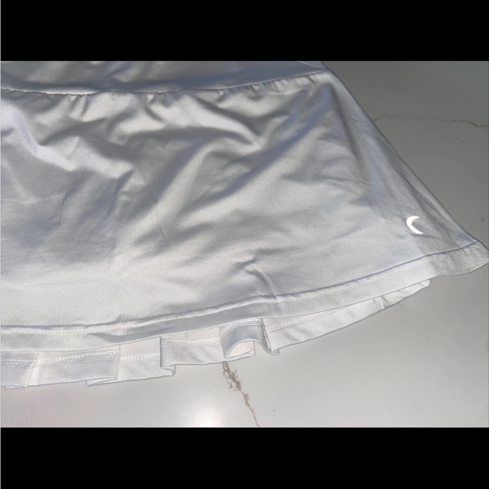 Zyia White Tennis Golf Skirt with Ball Pockets size Small - Picture 5 of 9